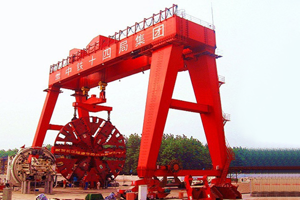 Shield-Tunneling-Crane